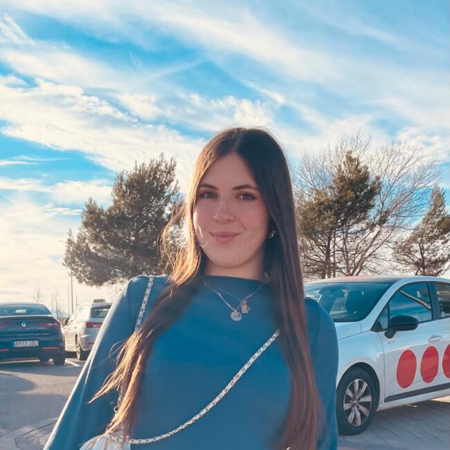 Babysitter in Villanueva del Pardillo: Noelia