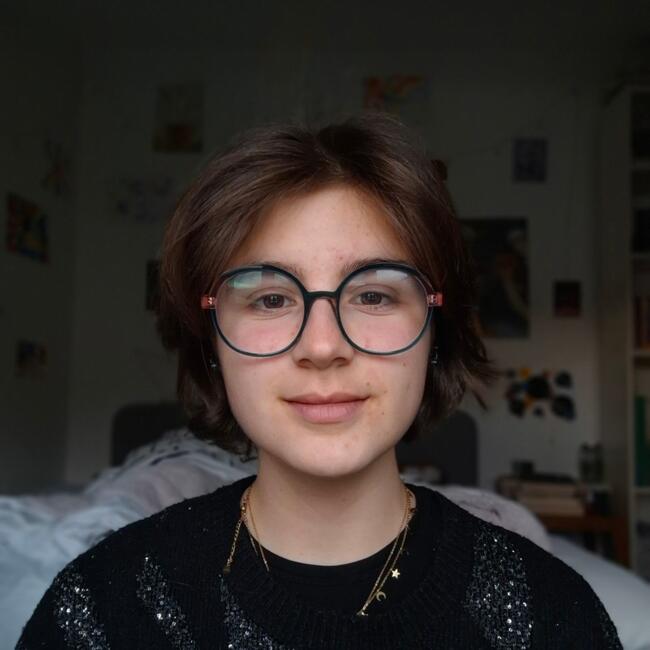 Babysitter in Saint-Didier-au-Mont-d'Or: Luna