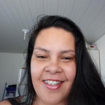 Babá São José dos Pinhais: Leticia