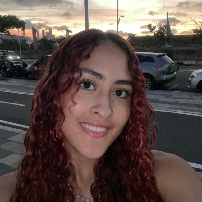 Niñera en Itagüí: Francisca Luna