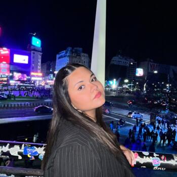 Niñera en Belén de Escobar: Abril