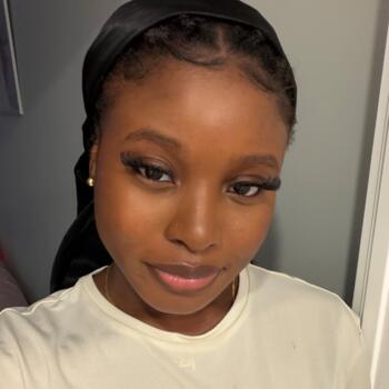 Babysitter in Oshawa: Hikmat