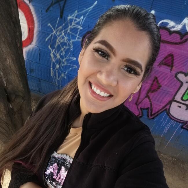 Babysitter in Caracas: Maria Jose