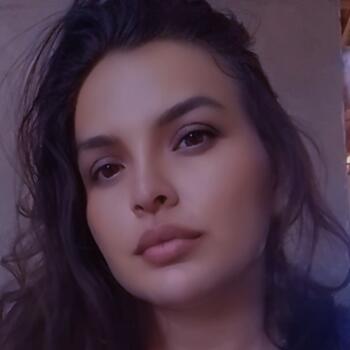 Babá em Paço do Lumiar: Bianca