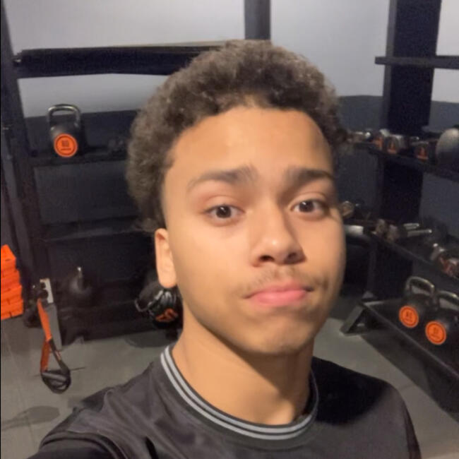 Babysitter in Hayange: AMMAR