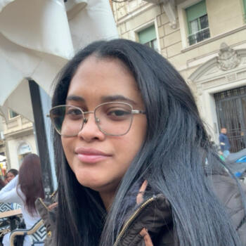 Babysitter in Terrassa: Gleiciane