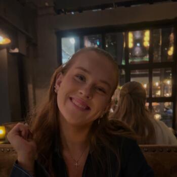 Babysitter in Ski: Eline