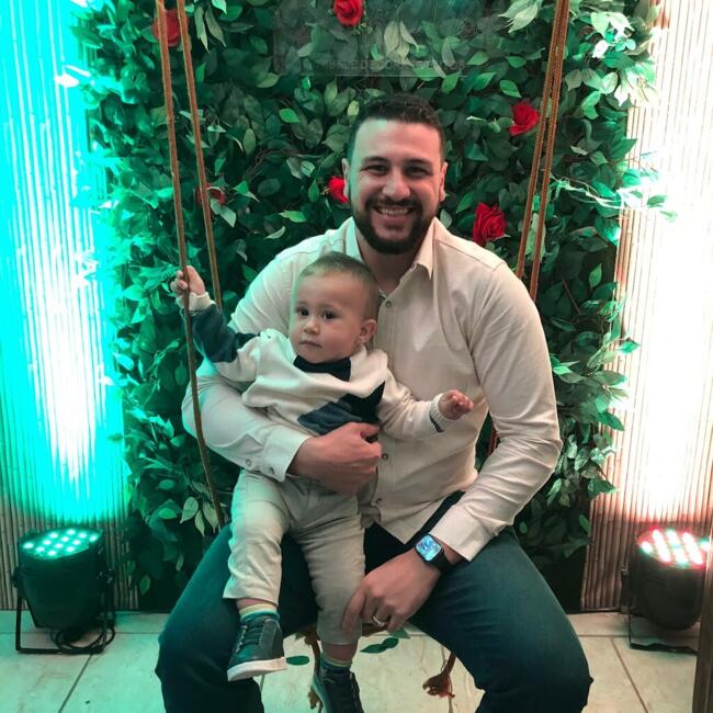 Emprego de babá em Florianópolis: Ivo