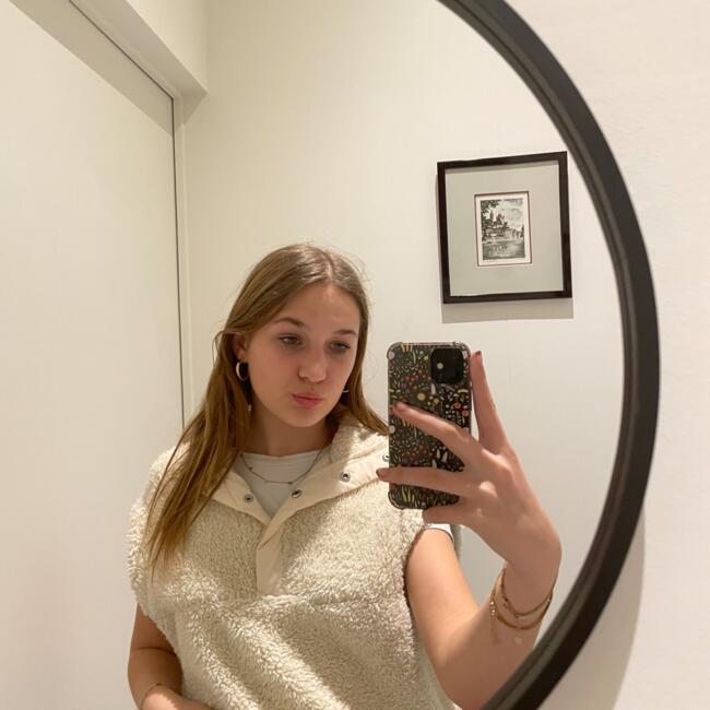 Babysitter in Heist-op-den-Berg: Janne