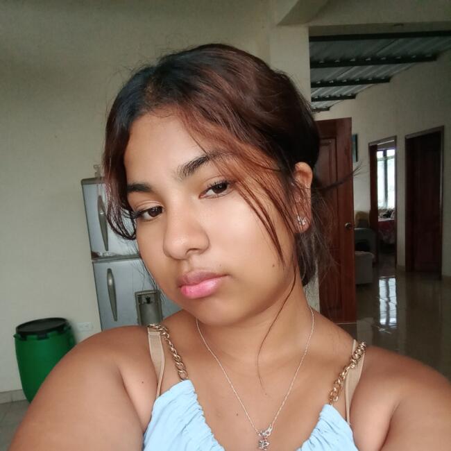 Babysitter in Manta: Mishelle