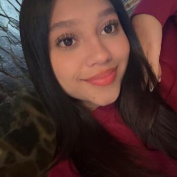 Babysitter in San Isidro (Provincia de Cartago): Brithannie Cano