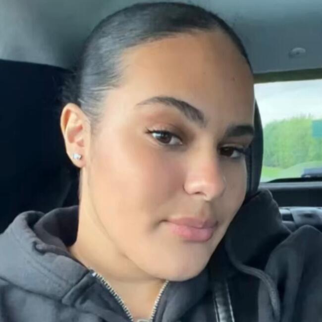 Babysitter in Chaumontel: Dalia