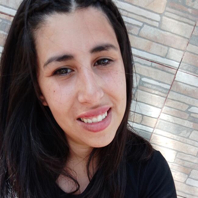 Babysitter in San Juan Bautista: Alba