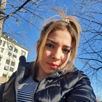 Babysitter Milano: Yelennis