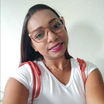 Babysitter in Salto: DEBORA