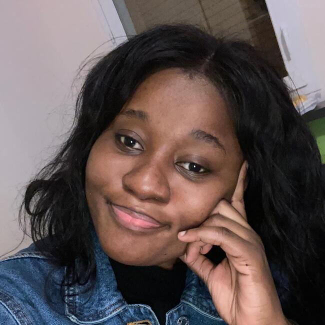 Job de garde d'enfants à La Celle-Saint-Cloud: Lysa