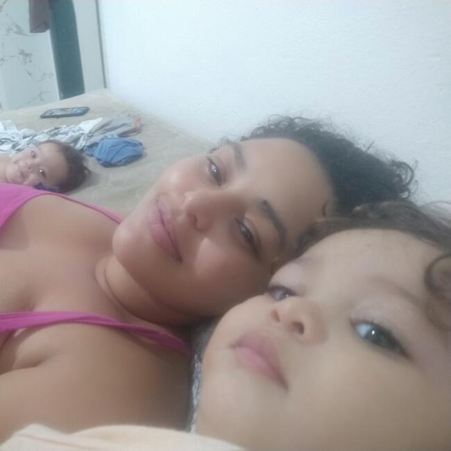 Emprego de babá em São Gonçalo (São Gonçalo): Franciele