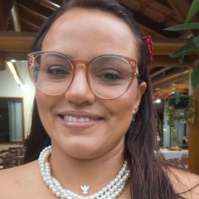 Babysitting job in Goiânia: Camila Rosa