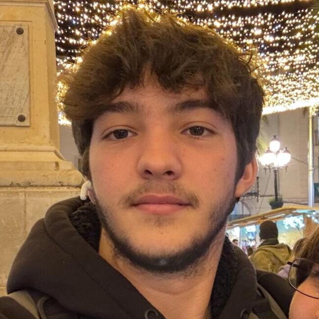 Babysitter in Canyelles (Comunidad Autónoma de Cataluña): Juan