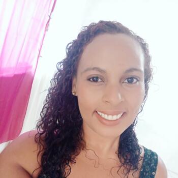 جليسة أطفال في Aracaju: Maylla