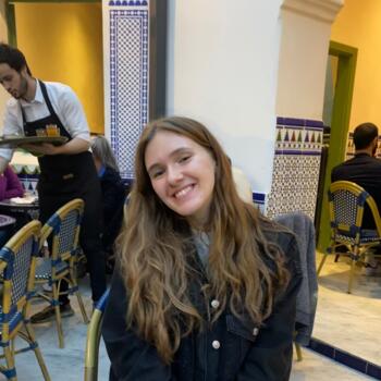Babysitter in La Garenne-Colombes: Mathilde