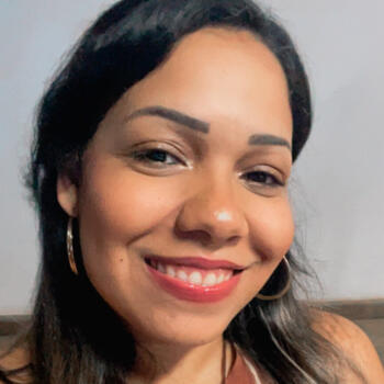 Babysitter Maricá: Daniela