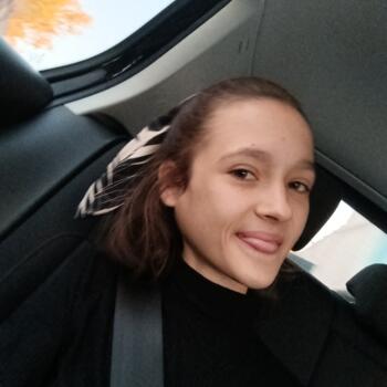 Baby-sitter Fréjus: Sarah