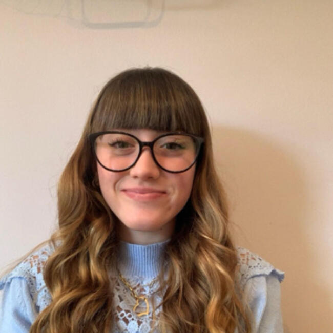 Babysitter in Bigues i Riells: Emma