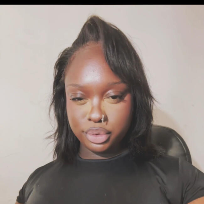 Babysitter in Épinay-sur-Seine: Sira