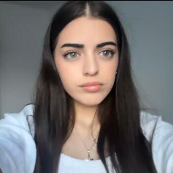 Babysitter in Koekelberg: Lilit