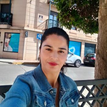 Babysitter in Daimiel: Elvira