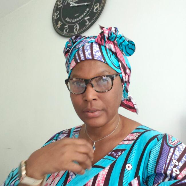 Babysitter in Paris: Denise