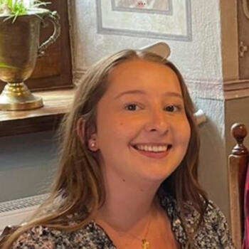 Babysitter in Hofheim am Taunus: Jacqueline