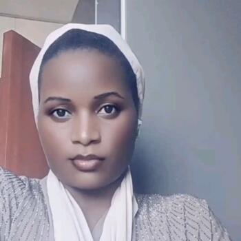 Babysitter in Sharjah city: Resty