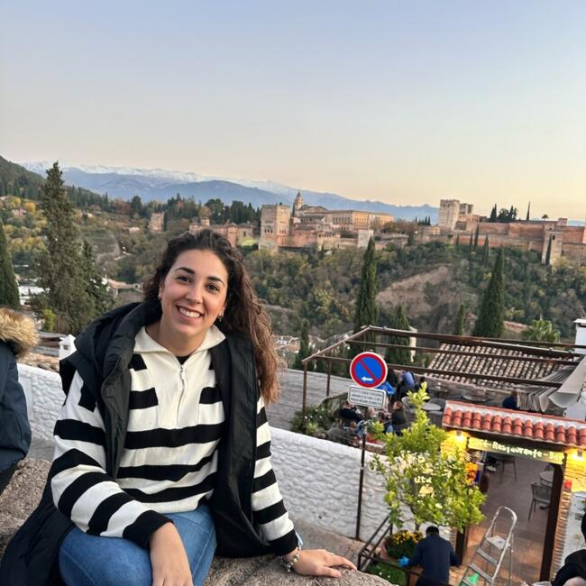 Babysitter in Murcia: Noelia