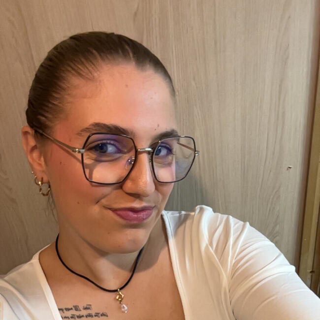 Babysitter in Messac: Léna