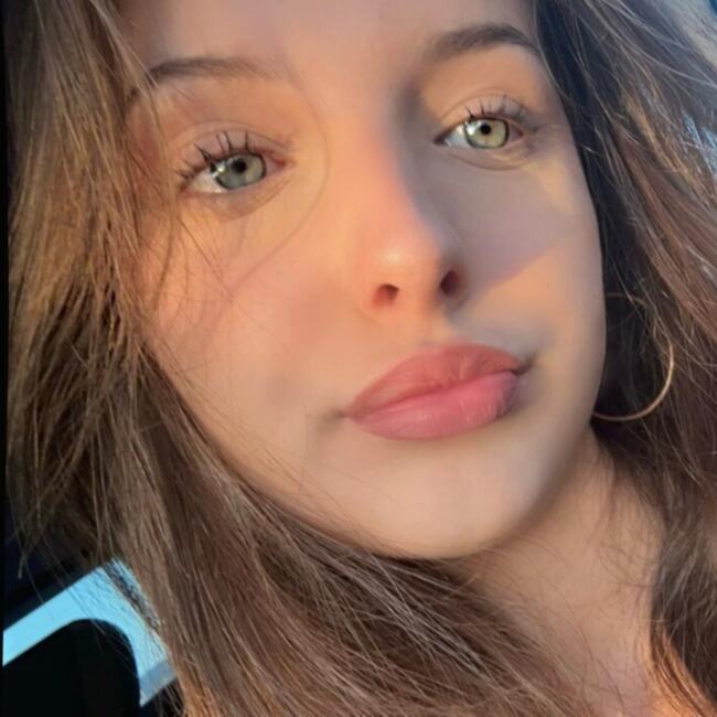 Babysitter in Linz: Valeria