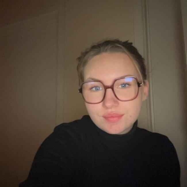 Babysitter in Merchtem: Fien