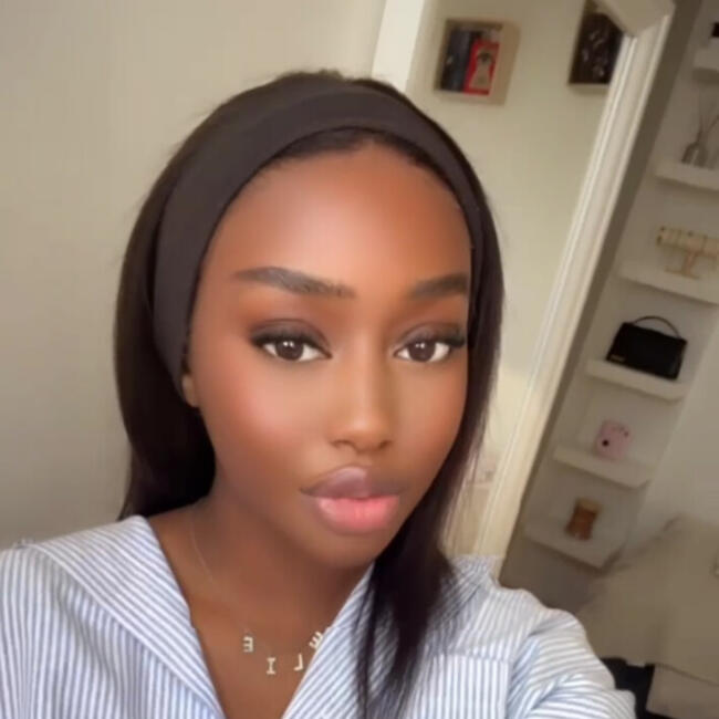 Nounou à Nanterre: Selie