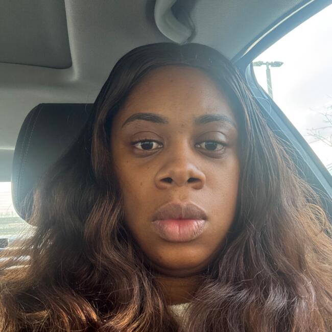 Babysitting job in Planet Fitness - Scarborough: Zainab