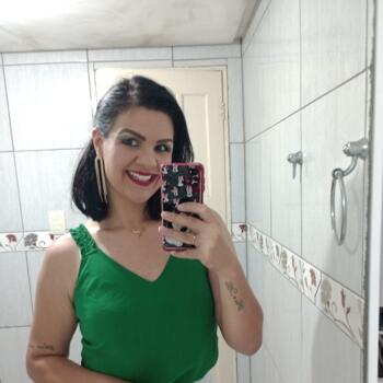Babysitter in Tubarão: Julia