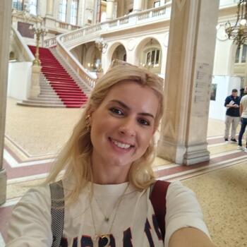 Babysitter Saint-Etienne: Lilian Evelin