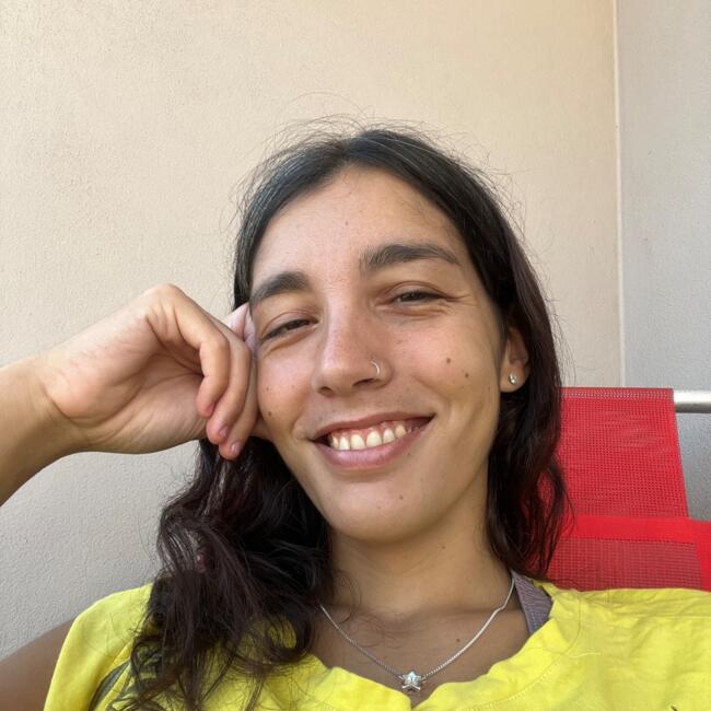 Niñera en Villa María: Trini