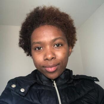 Babysitter Chaves: Zana