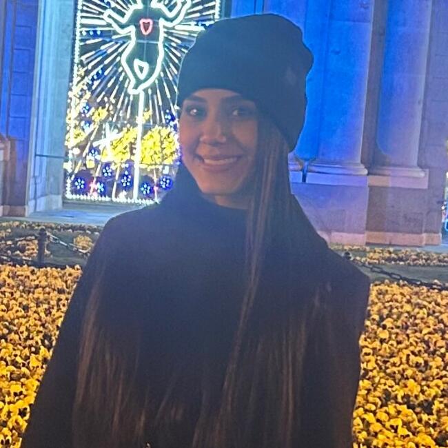 Canguro en Alfaro: Nicole Pérez Vásquez