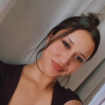 Babysitting job in Central Coast: babysitting job Tiana