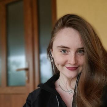 Babysitter in Lisbon: Denisa