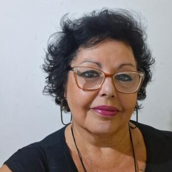 Babysitter Porto Alegre: Maria