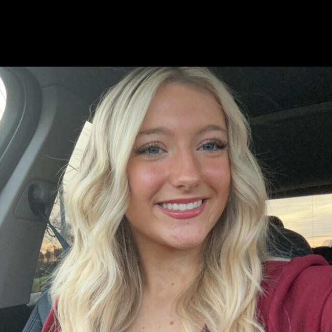 Babysitter in Pasadena (Maryland): Kailyn