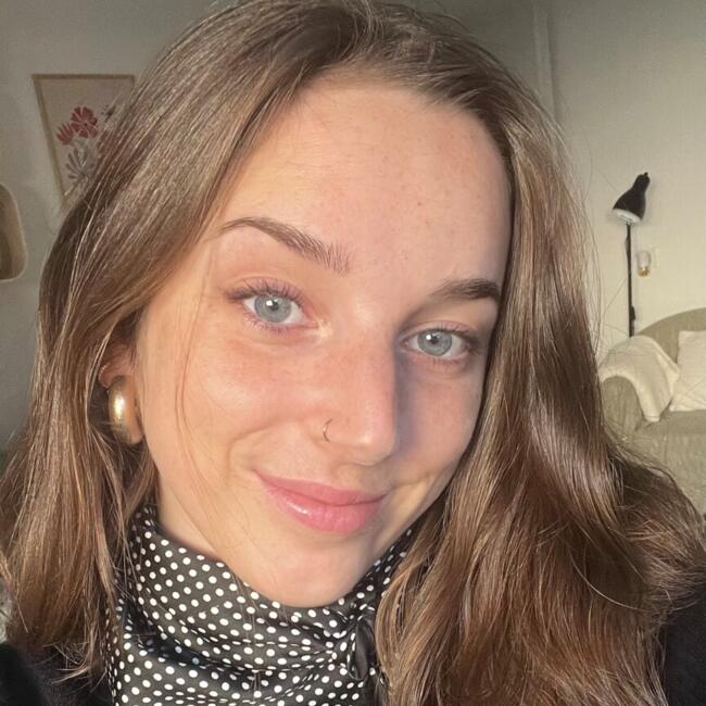 Babysitter in Agen: Agathe